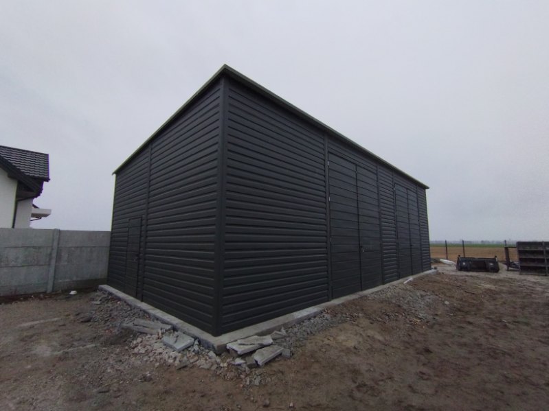 Plechová garáž 12m x 6m